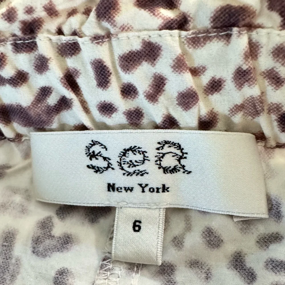 Sea Calla Women's Cheetah Print Smocked‎ Waist Jumpsuit Size 6 Animal Print